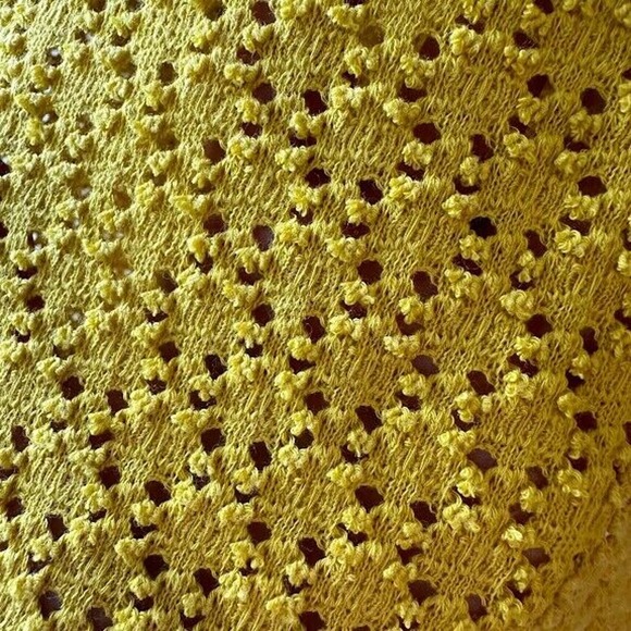 Madewell Texture & Thread Yellow Eyelet Flutter-Sleeve Top Size Medium - Picture 7 of 10